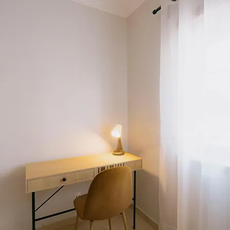 14 - Sal & Lua Apartmán *